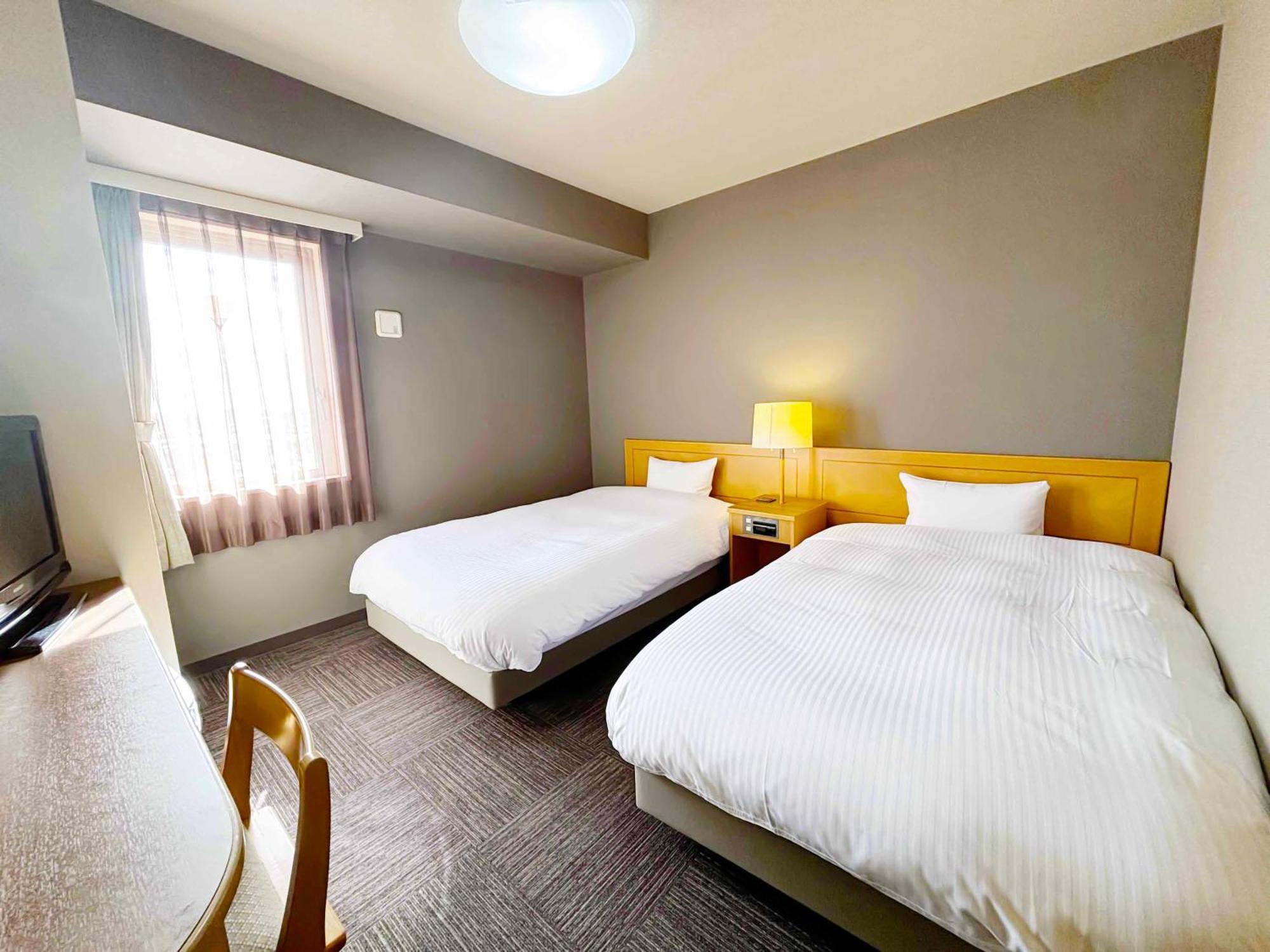 Route Inn Grantia Hanyu Spa Resort Екстериор снимка