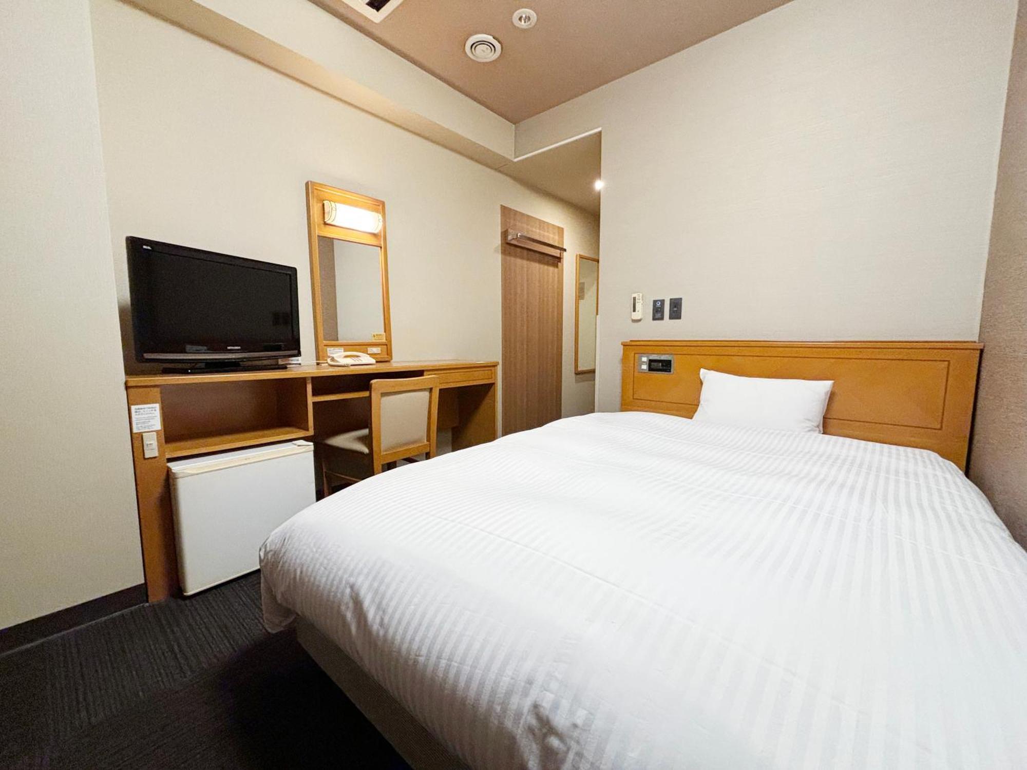 Route Inn Grantia Hanyu Spa Resort Екстериор снимка